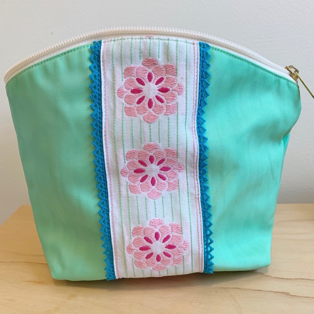 Hadley Pollet Makeup Bag
